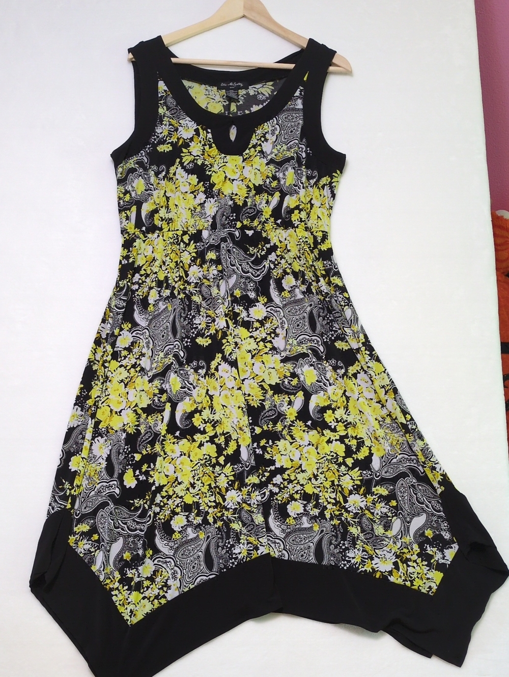 Elie McCarthy Petite PXL Black Yellow Paisley Handkerchief Hem Dress Maxi Midi